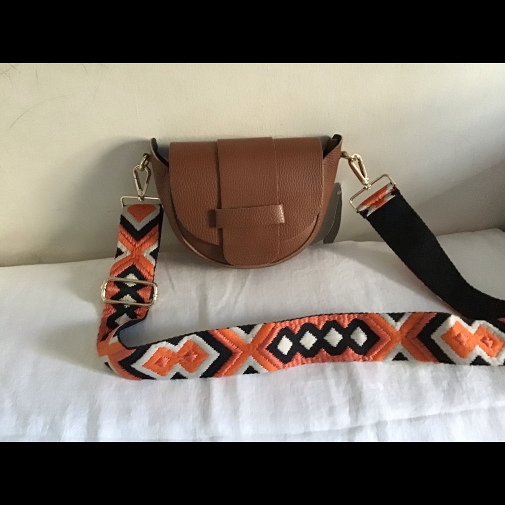 NWT, Borse In Belle Leather Crossbody.